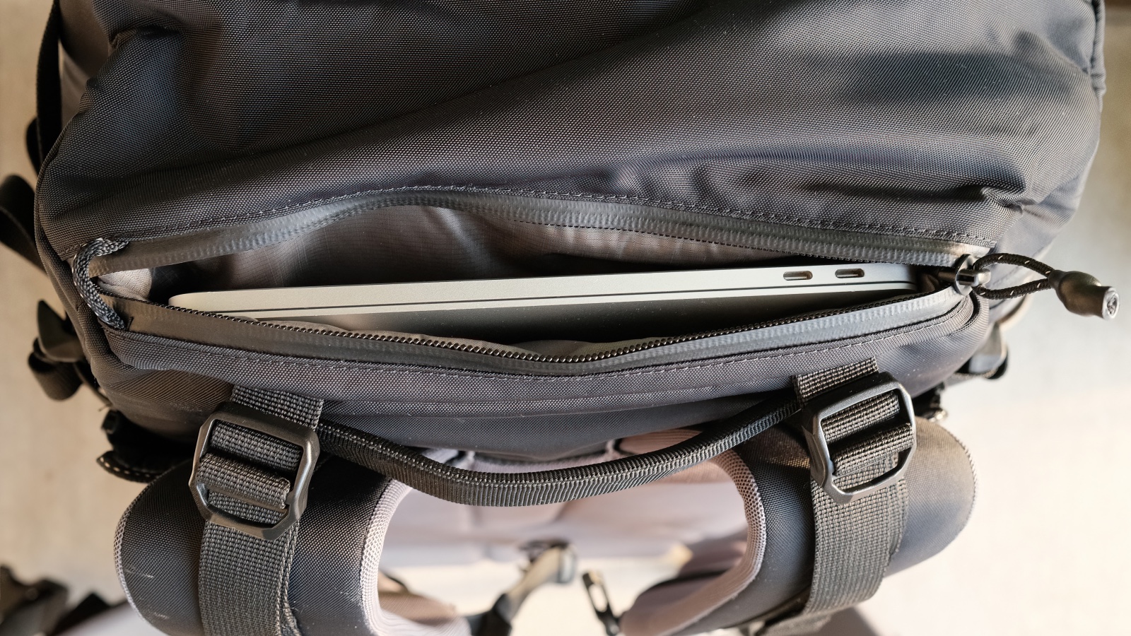 Laptop pocket