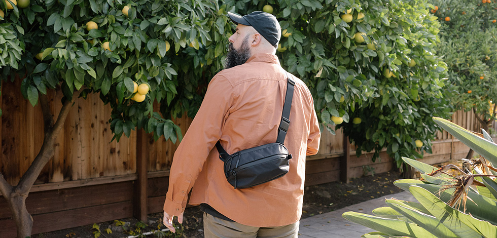 9 Great Crossbody and Sling Bags for Men to Buy in 2022 I CARRYOLOGY