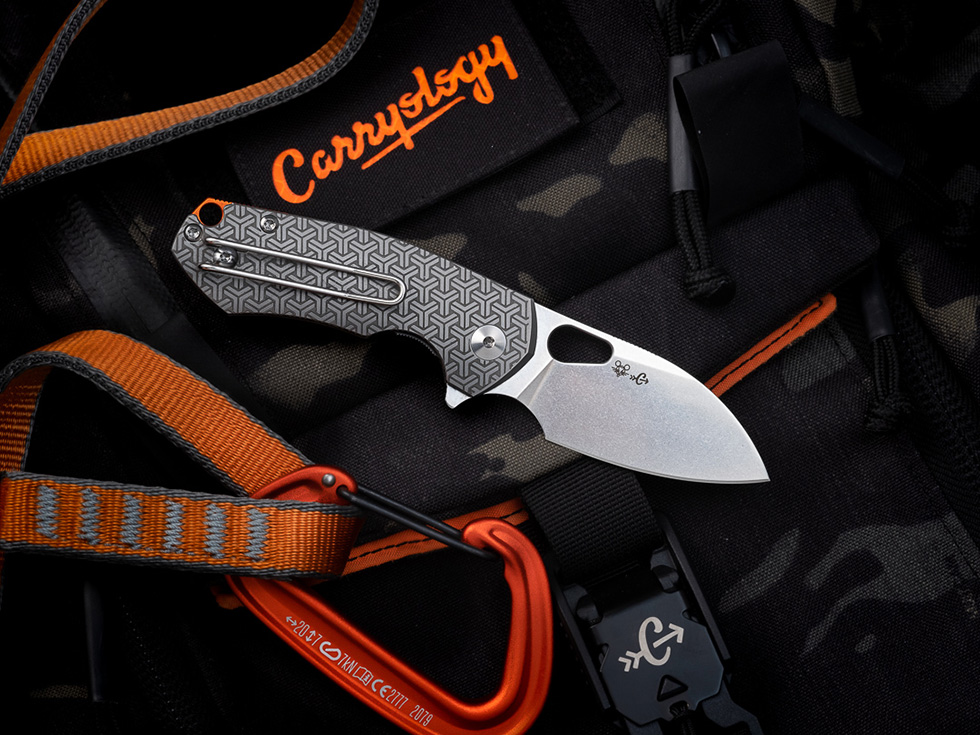 GiantMouse x Carryology Riv Auxikko