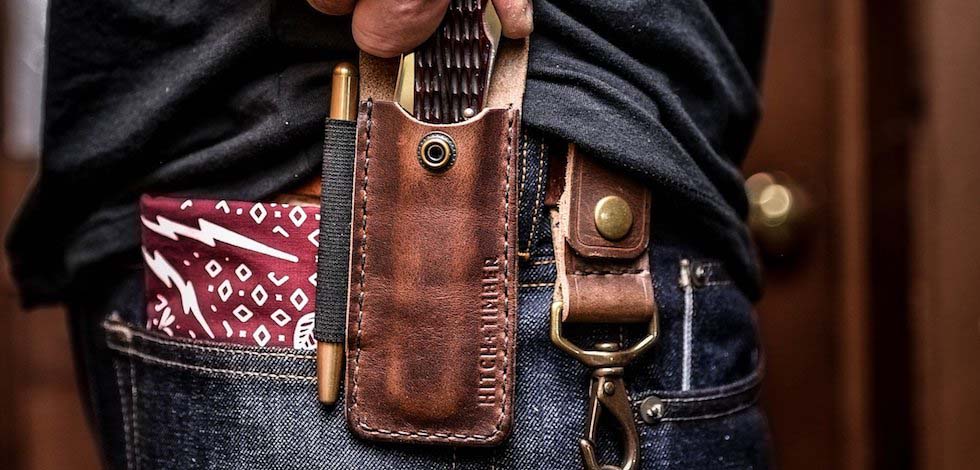 edc holster on jeans