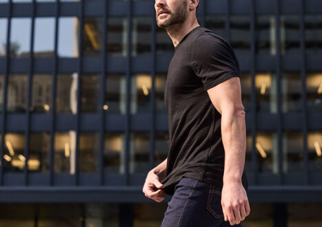 Unbound Merino x Carryology Meili Travel T-Shirt