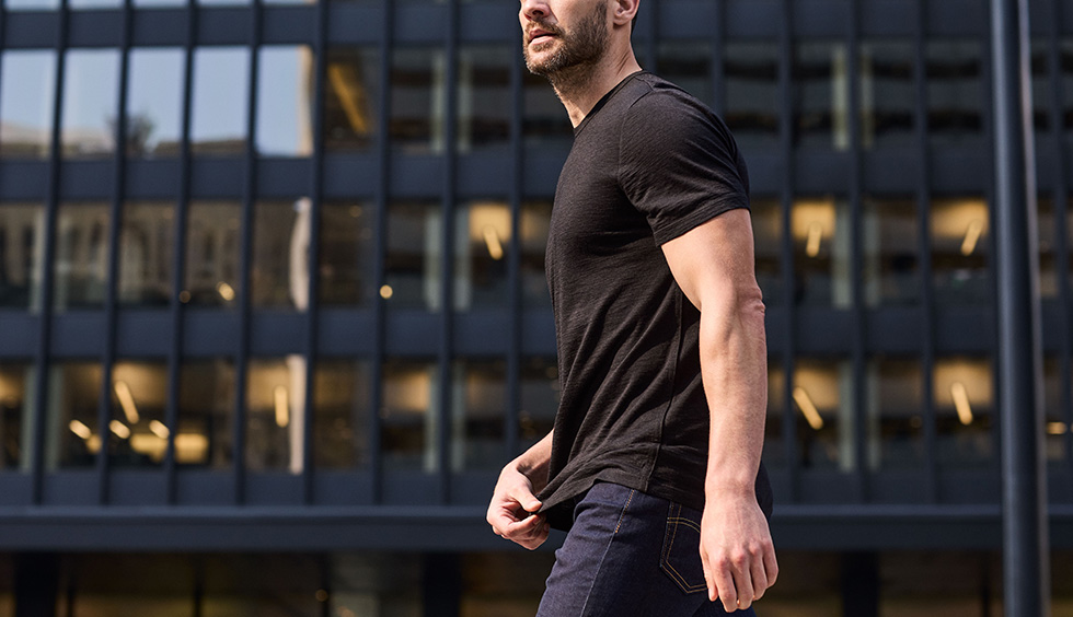 Unbound Merino x Carryology Meili Travel T-Shirt