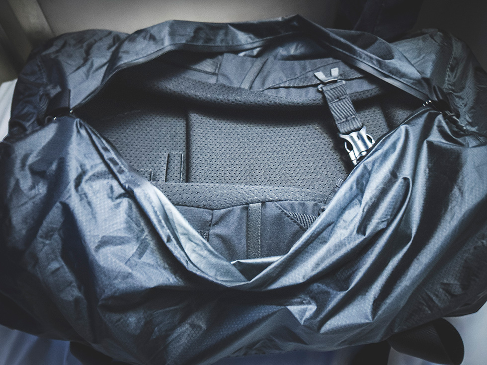 One-bag travel - Matador Transit30 2.0 packable duffel