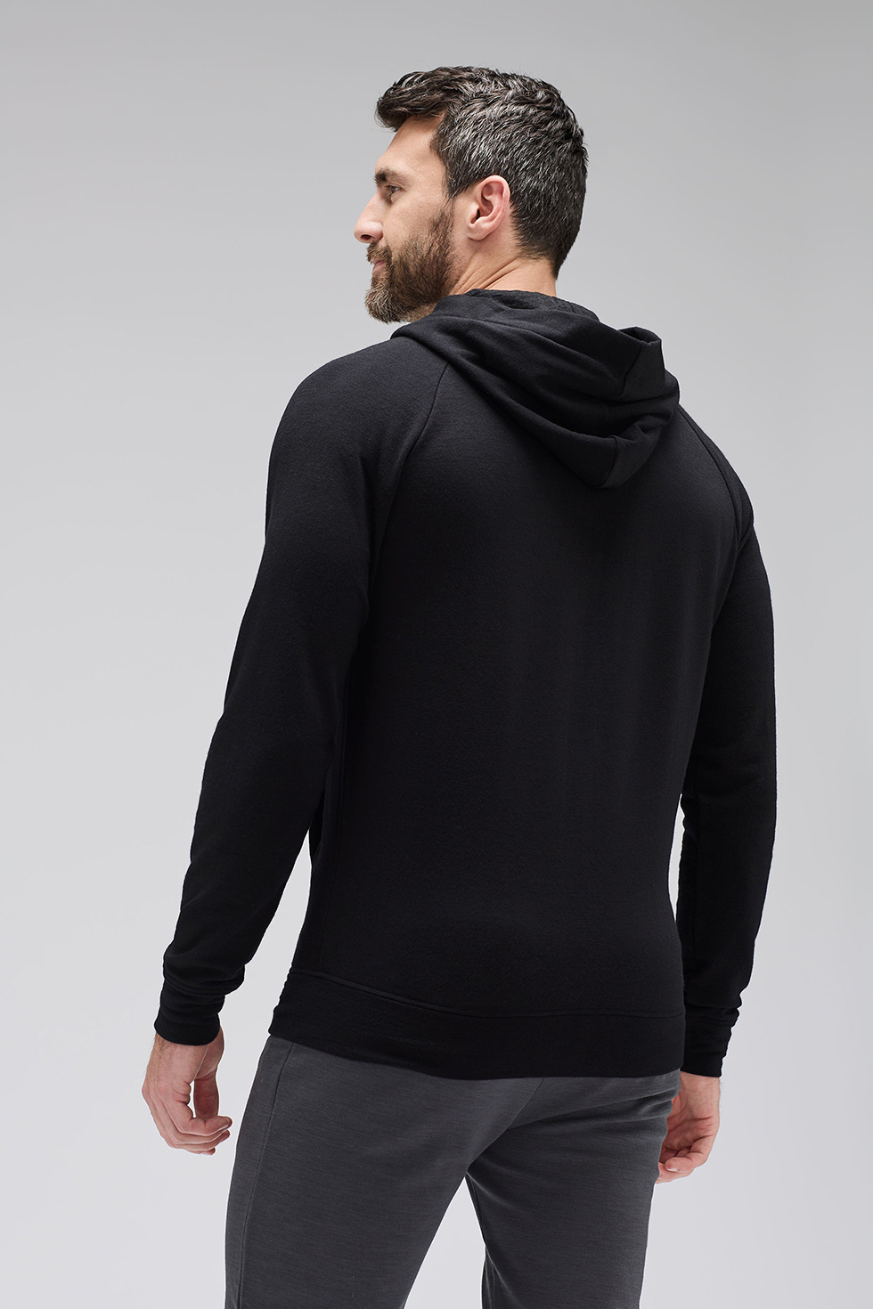 Unbound Merino x Carryology Meili Travel Hoodie