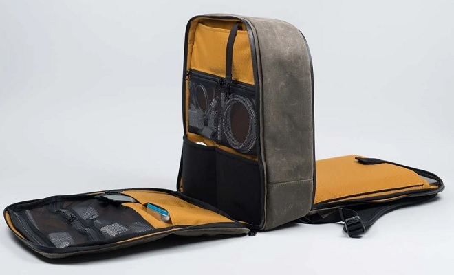 WaterField Designs Tech Folio Backpack 