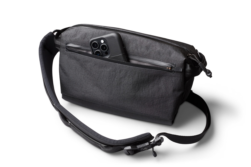 Carryology x Bellroy Chimera Sling