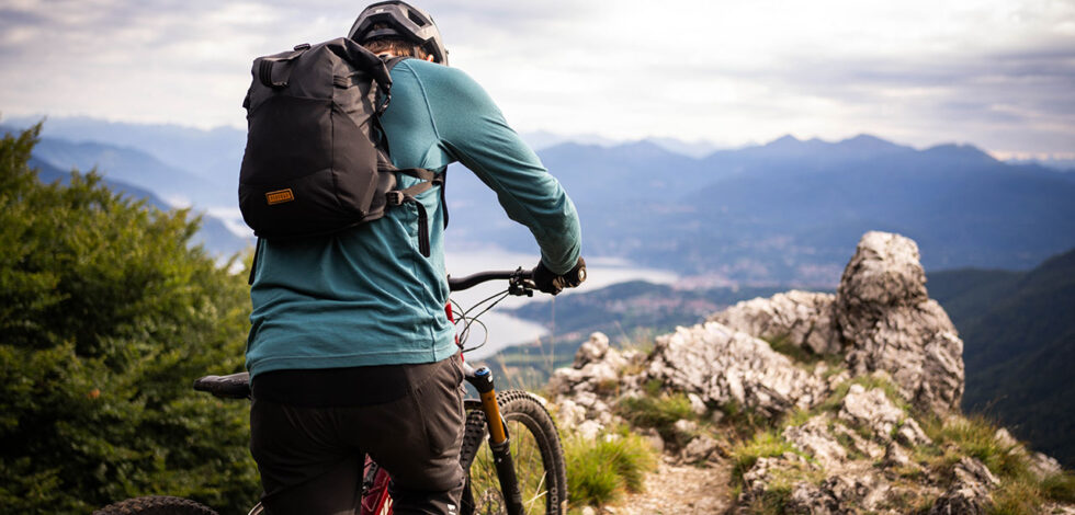 Restrap Rolltop Hydration Vest