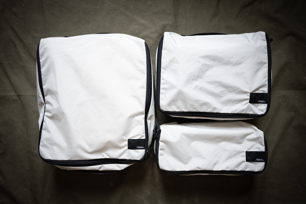 Ultralight Monochrome Field System