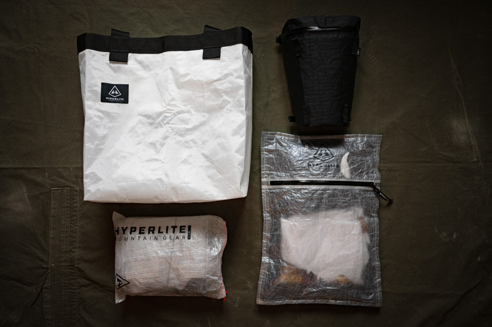 Ultralight Monochrome Field System
