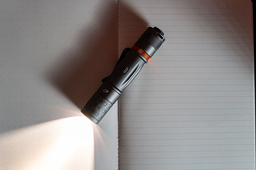 Foursevens x Carryology x Glow Rhino Quark Onibi