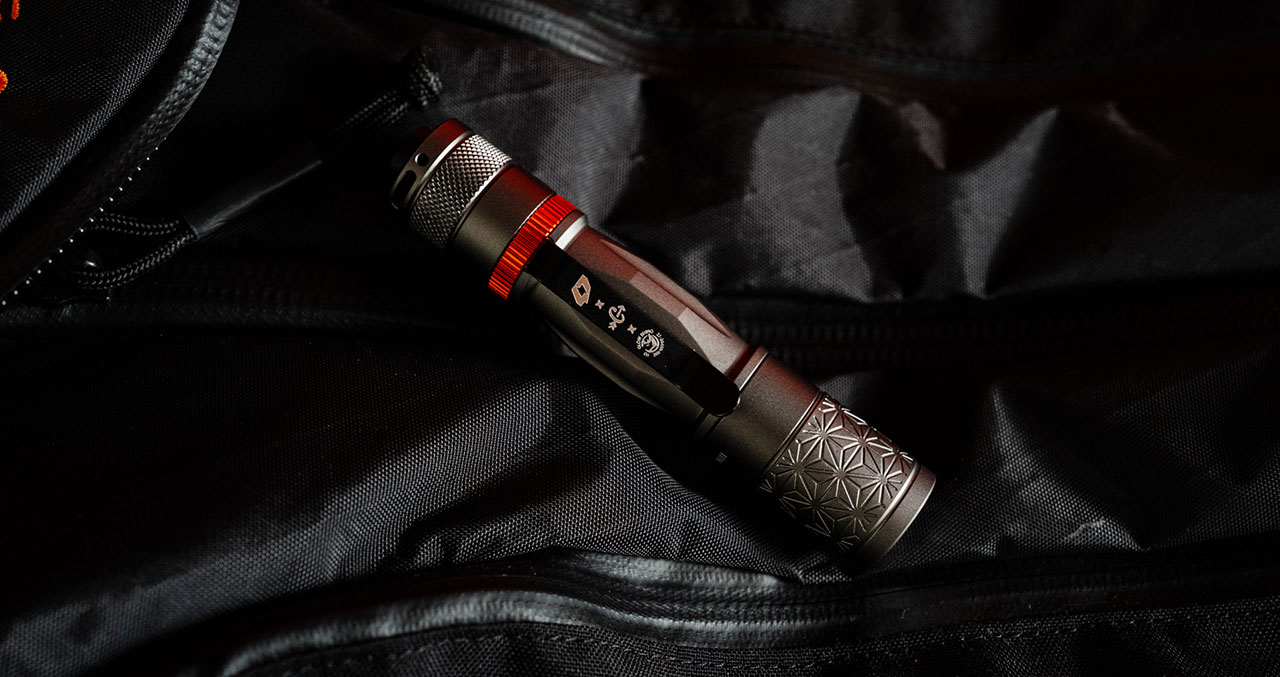 Foursevens x Carryology x Glow Rhino Quark Onibi