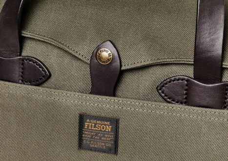 Filson Rugged Twill Original Briefcase fabric