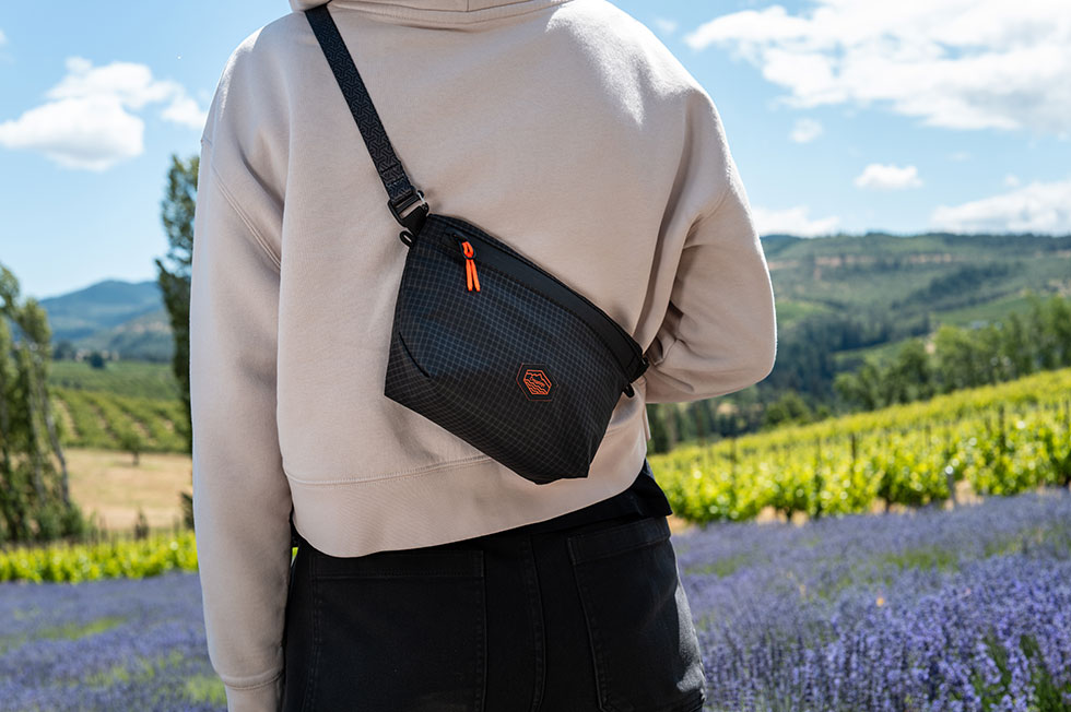 Alpine Sea Co x Carryology Medium Pocket
