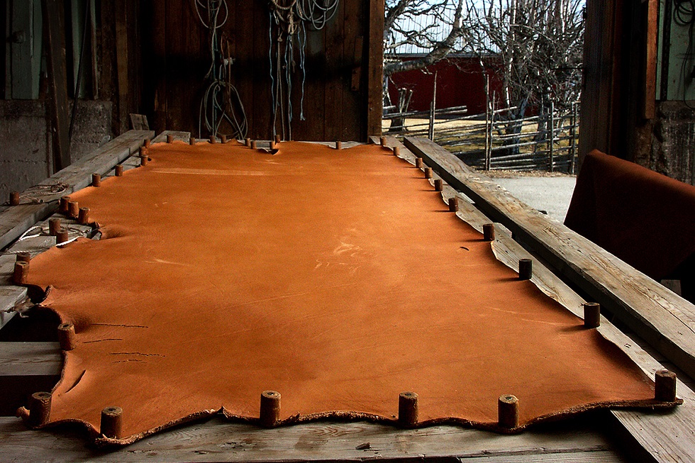 Böle Tannery Spruce bark tanned Swedish cattle hide